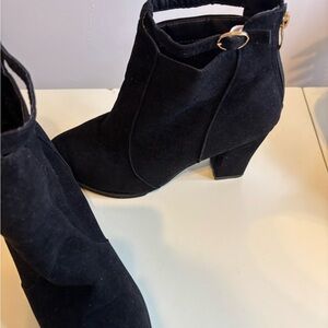 3for$15😍Black Ankle Booties